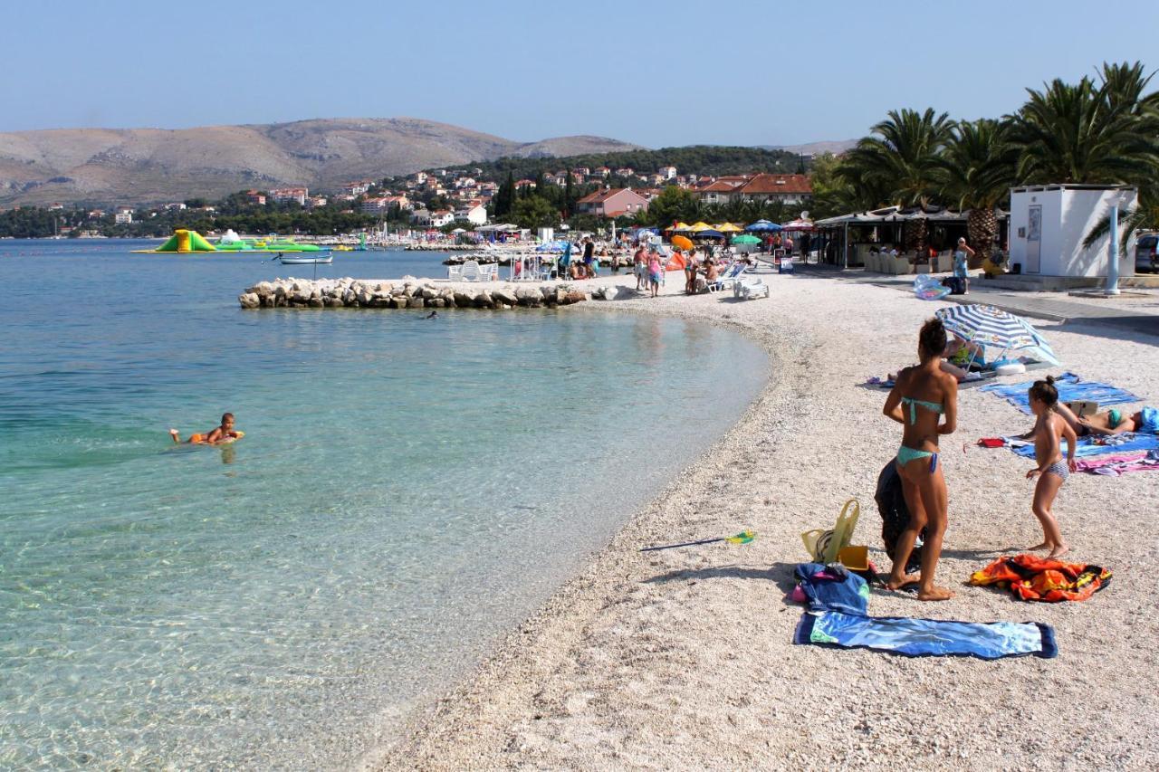 Apartments By The Sea Okrug Gornji, Ciovo - 1069 Trogir Exterior photo